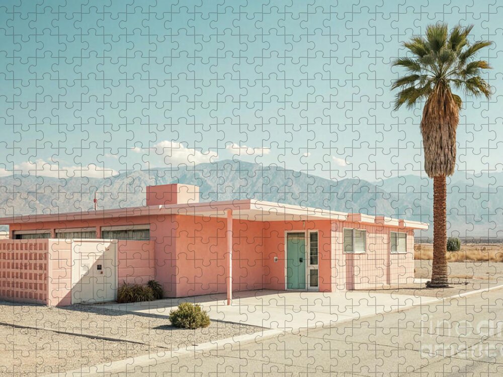 Retro Pink Desert House Palm Springs Jigsaw Puzzle
